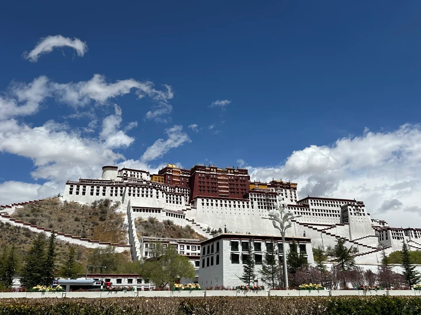 10-Day Sichuan Tibet Overland Tour from Chengdu to Lhasa