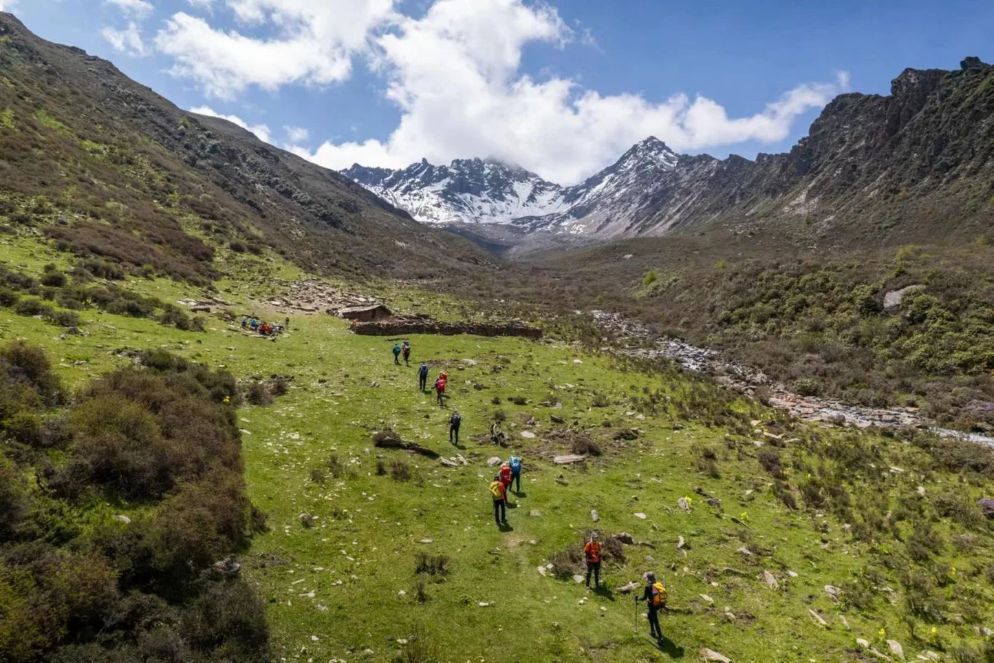 Embark on the Adventure – Siguninag mountain Da'erfeng Ascent