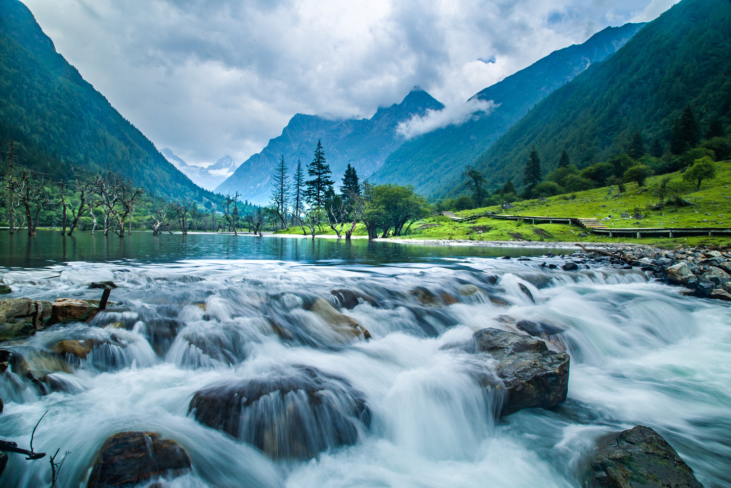 West Sichuan Loop: A 9-Day Private Photo Journey Through Tibet's Eastern Frontier