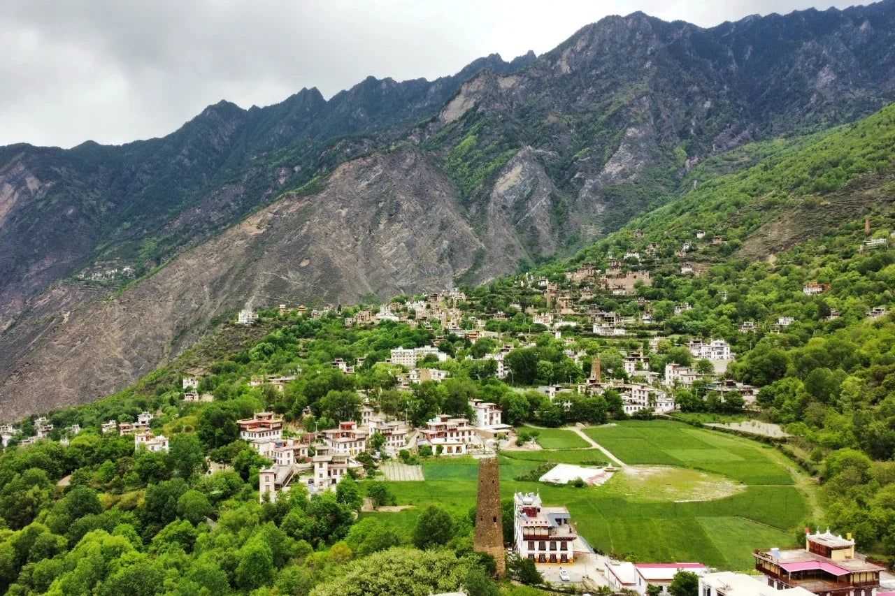 West Sichuan Loop: A 9-Day Private Photo Journey Through Tibet's Eastern Frontier