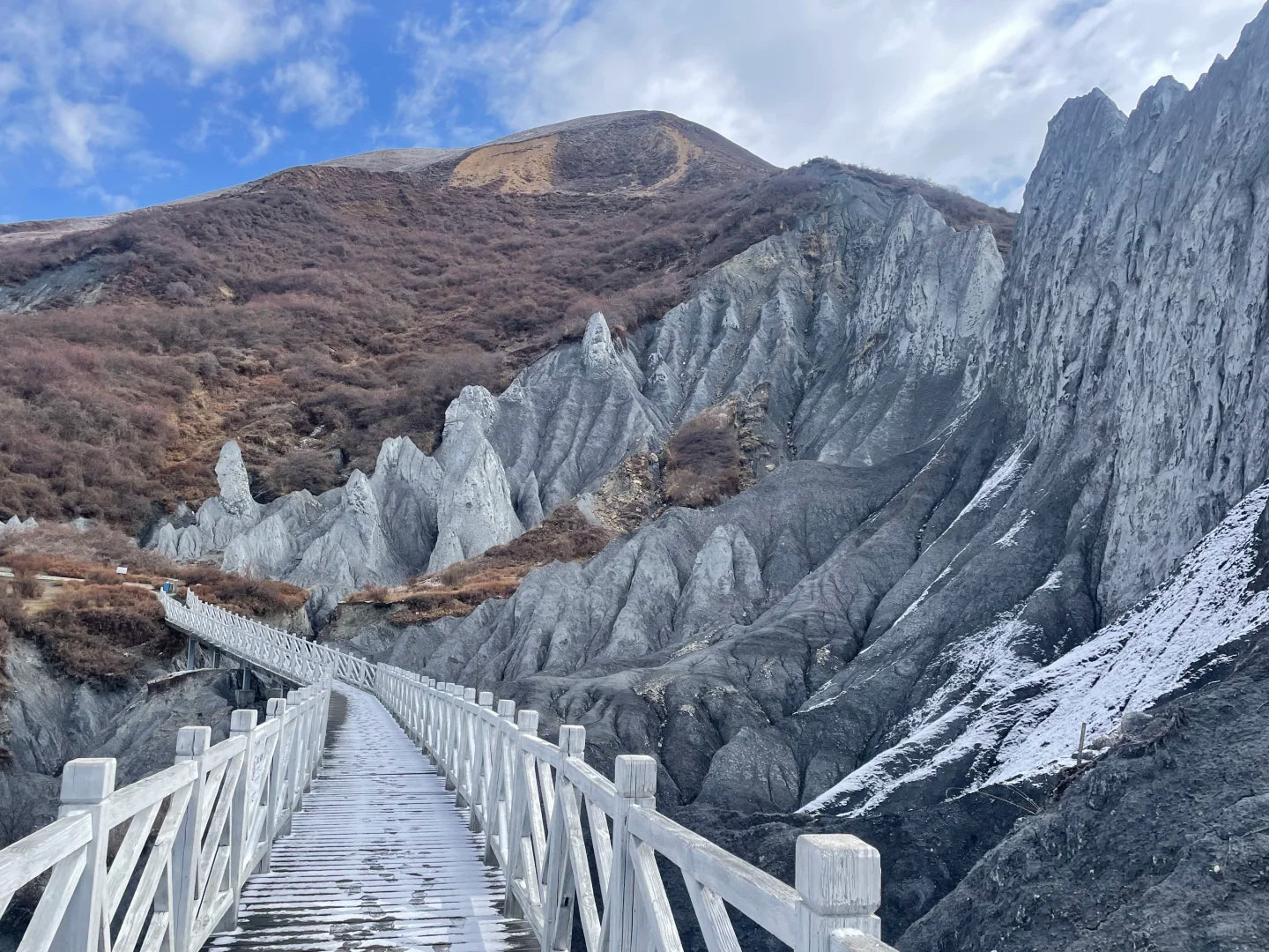 West Sichuan Loop: A 9-Day Private Photo Journey Through Tibet's Eastern Frontier