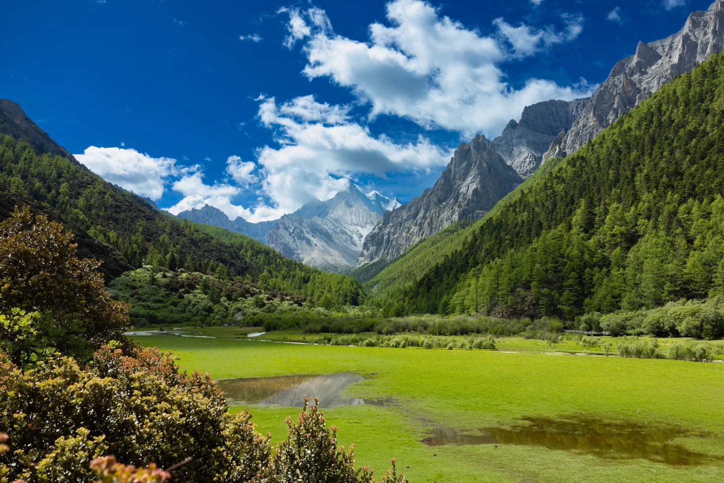 West Sichuan Loop: A 9-Day Private Photo Journey Through Tibet's Eastern Frontier
