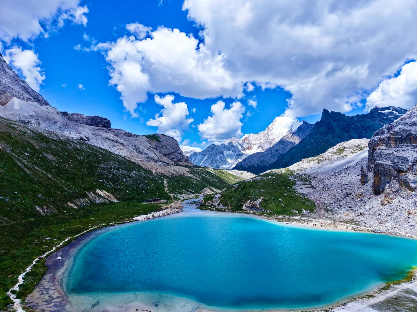 West Sichuan Loop: A 9-Day Private Photo Journey Through Tibet's Eastern Frontier