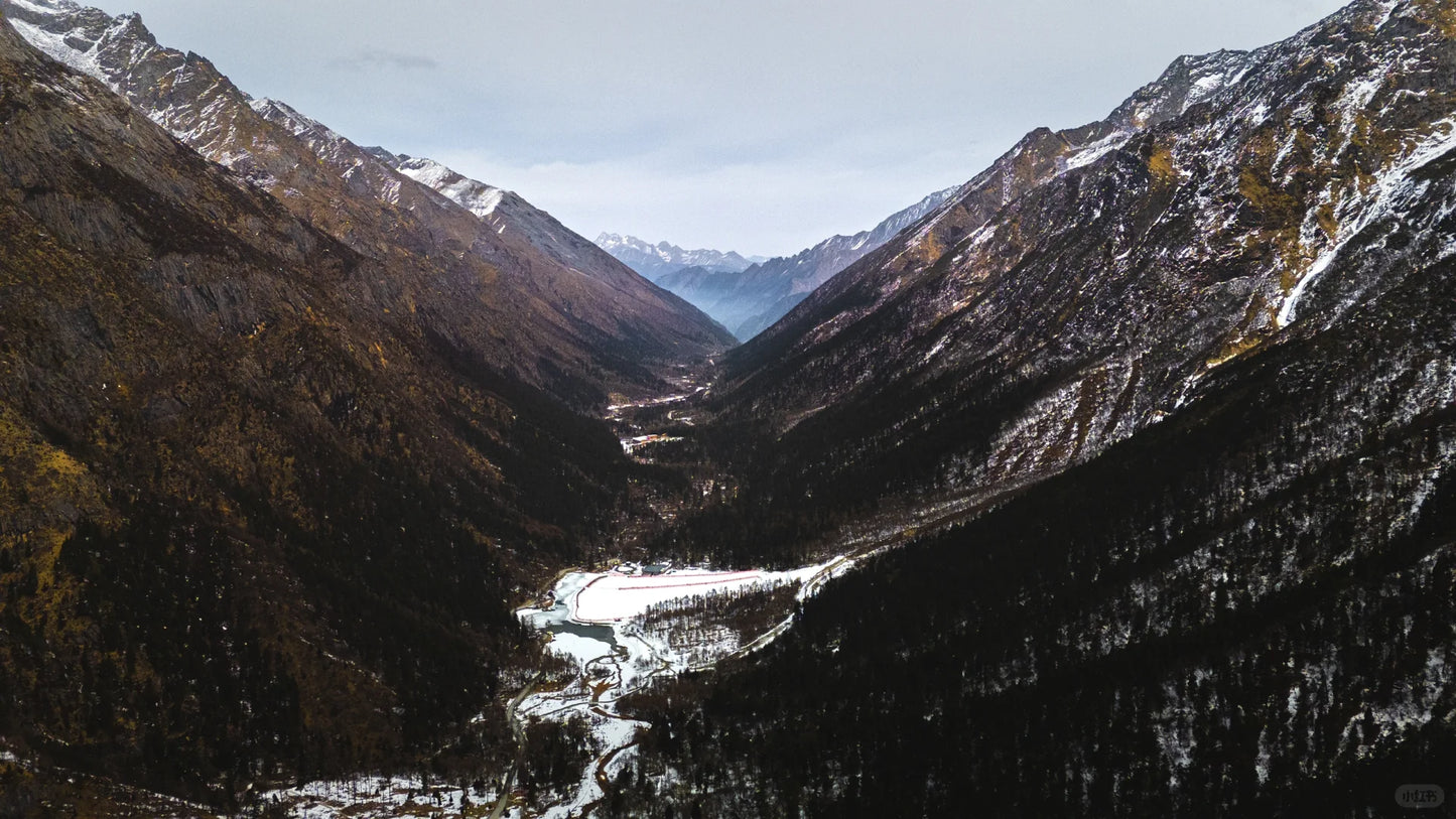 China's Top 10 Classic Treks: A 3-Day Changchuanbi Crossing Adventure