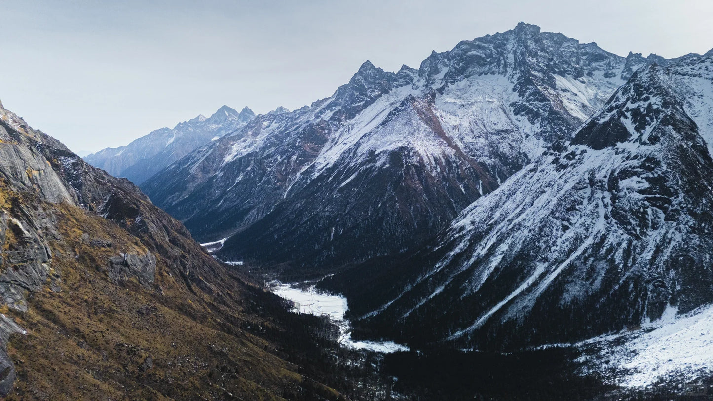 China's Top 10 Classic Treks: A 3-Day Changchuanbi Crossing Adventure