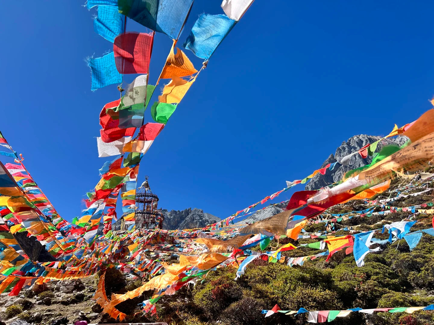 Gan-A-Liang Grand Loop: An 8-Day Journey Through Western Sichuan's Hidden Treasures