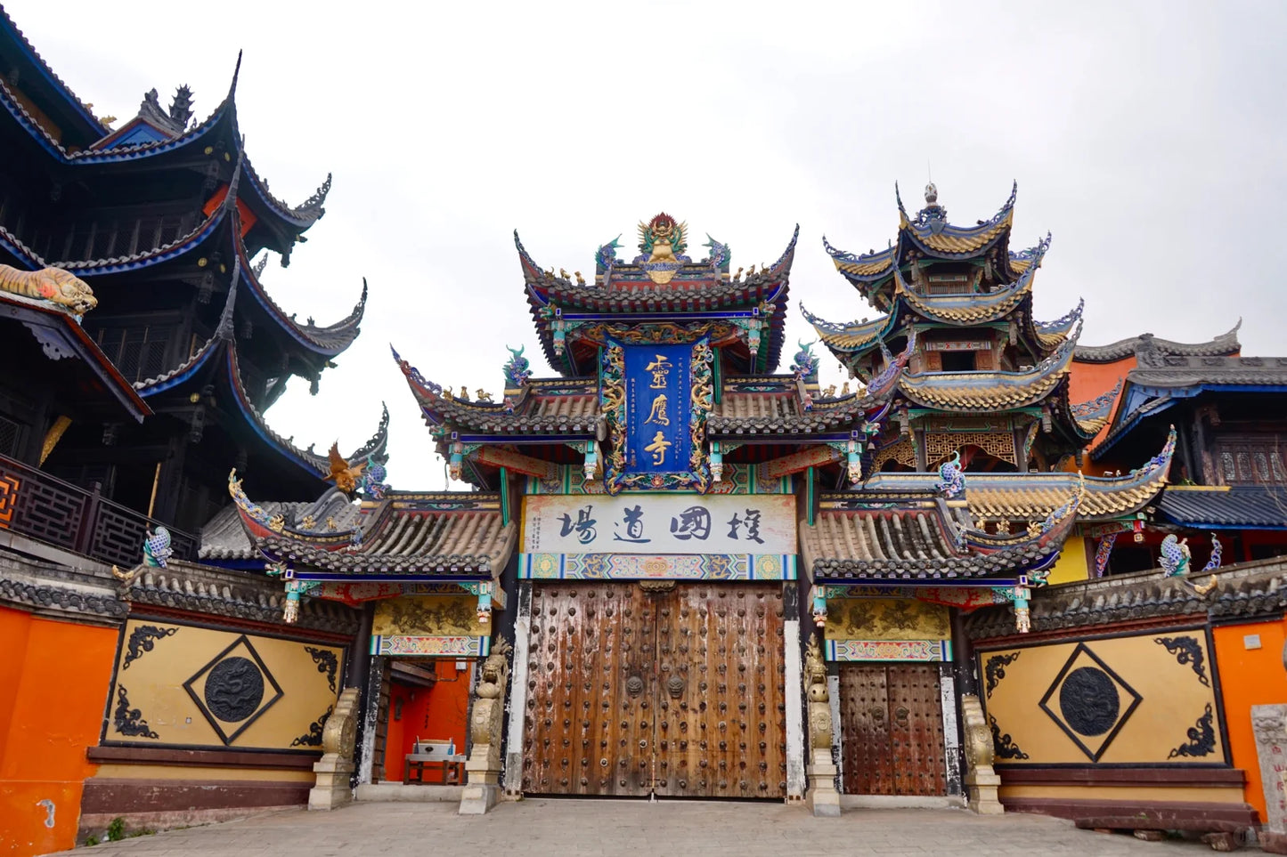Gan-A-Liang Grand Loop: An 8-Day Journey Through Western Sichuan's Hidden Treasures