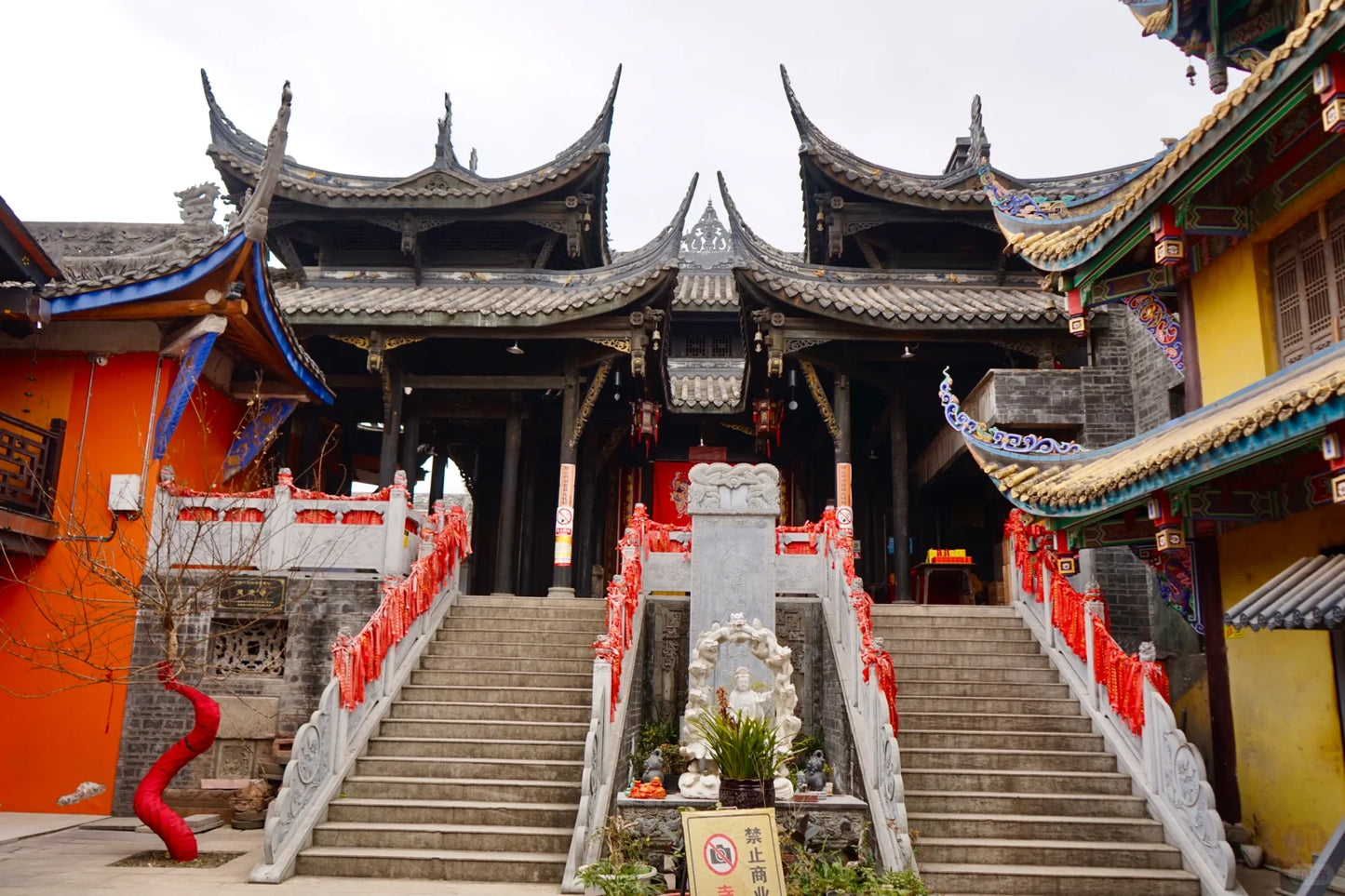 Gan-A-Liang Grand Loop: An 8-Day Journey Through Western Sichuan's Hidden Treasures