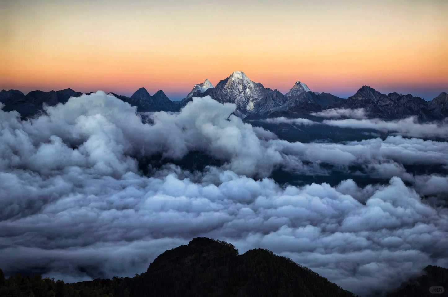 Gan-A-Liang Grand Loop: An 8-Day Journey Through Western Sichuan's Hidden Treasures