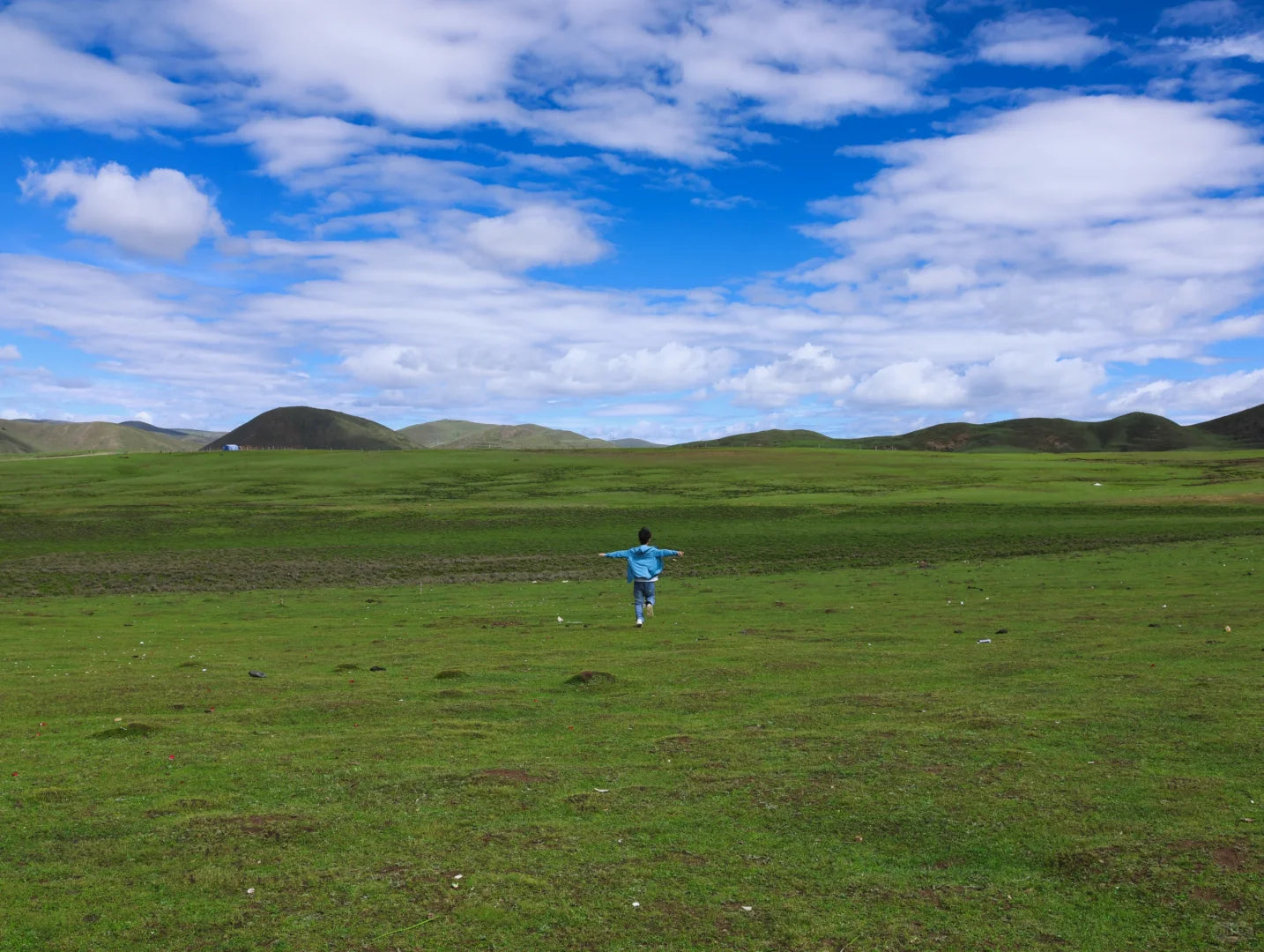 Gan-A-Liang Grand Loop: An 8-Day Journey Through Western Sichuan's Hidden Treasures