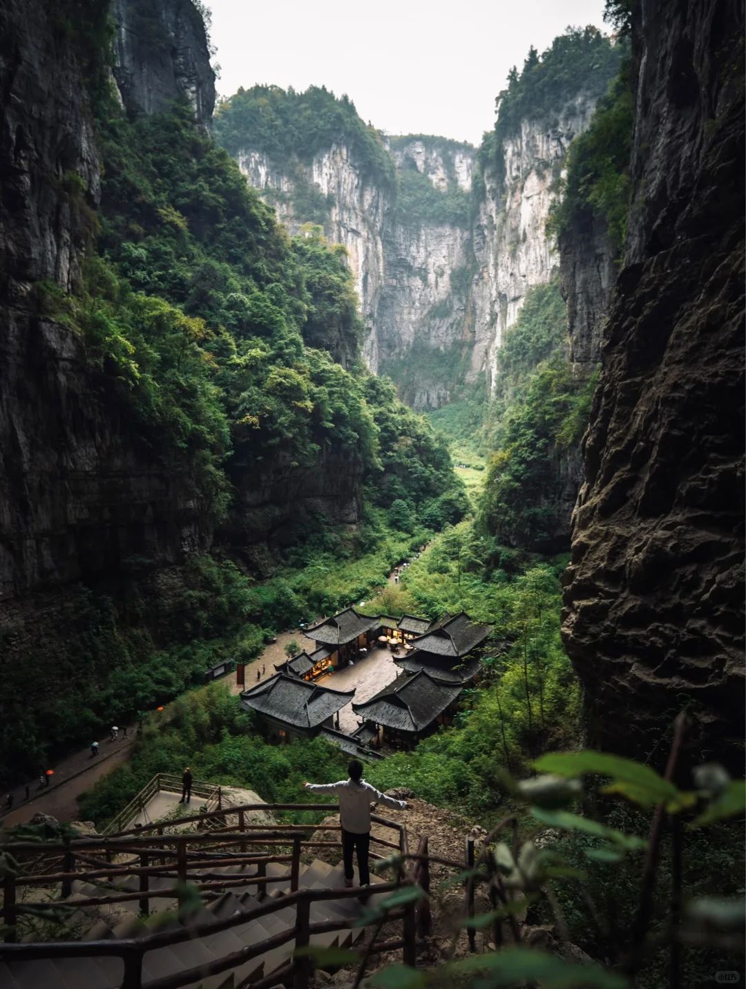 8-Day Chengdu & Chongqing Two City Tour