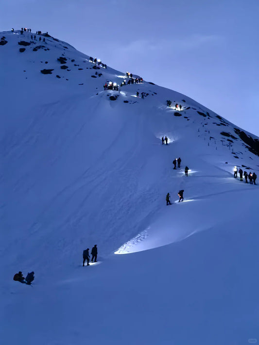 4-Day Siguniang Mountain Changping Valley to Bipeng Valley Trek
